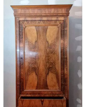 Le village de 58 brocanteurs -  Vitrine Venitienne en bois peint