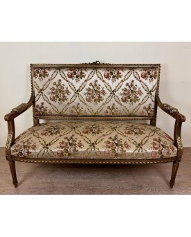 Le village de 58 brocanteurs - Banquette De Style Louis XVI En Bois Doré
