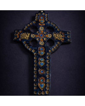 Le village de 58 brocanteurs - Croix de dévotion en céramique émaillée – motifs floraux