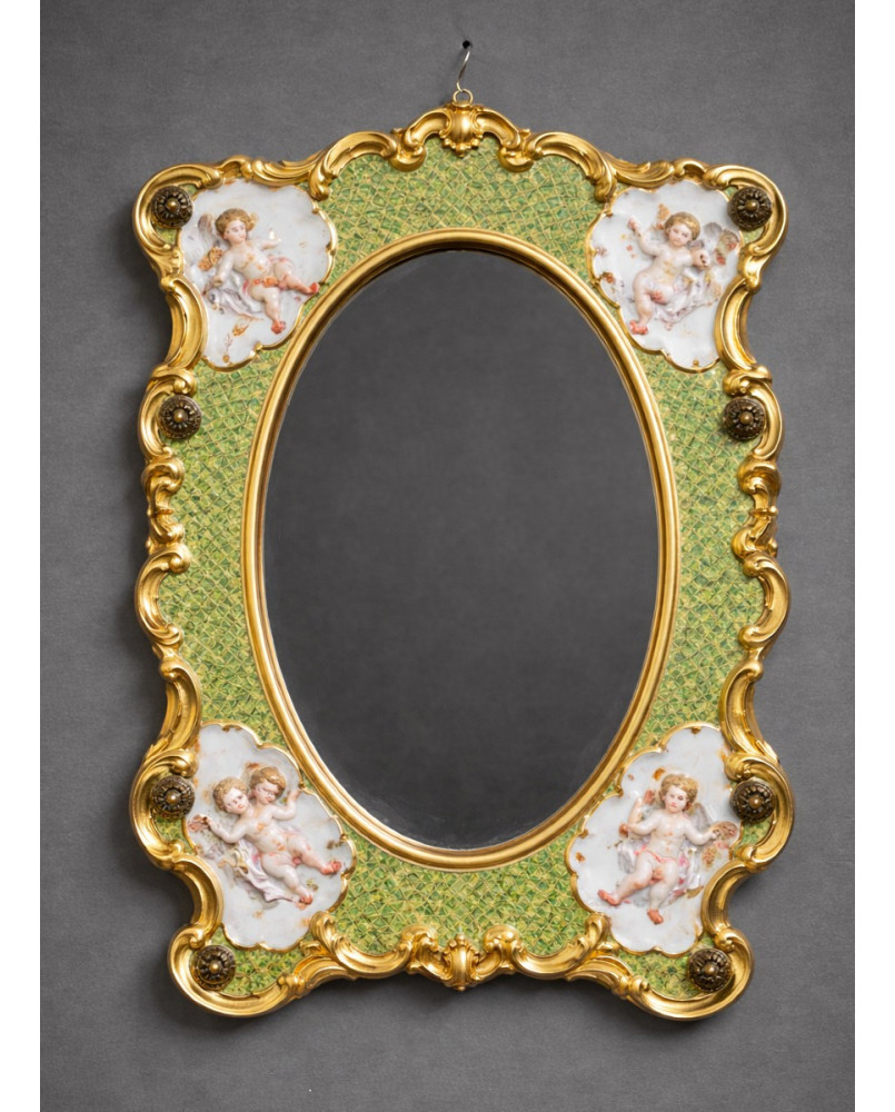 Le village de 58 brocanteurs - Miroir ancien en porcelaine peinte, décor angelots – Style rococo