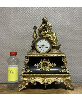 Le village de 58 brocanteurs - Importante étagère ou Bibus en bois laqué
