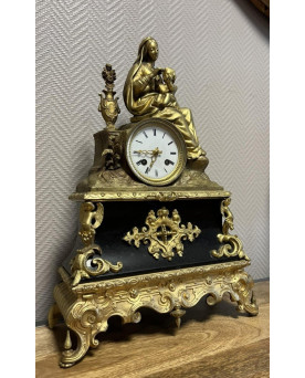 Le village de 58 brocanteurs - Importante étagère ou Bibus en bois laqué