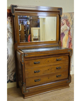 Le village de 58 brocanteurs - Importante étagère ou Bibus en bois laqué