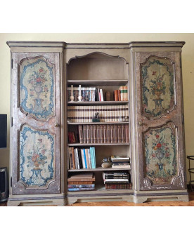 Le village de 58 brocanteurs - Importante étagère ou Bibus en bois laqué