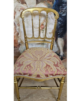 Le village de 58 brocanteurs - Chaise de théatre Napoléon III en bois doré