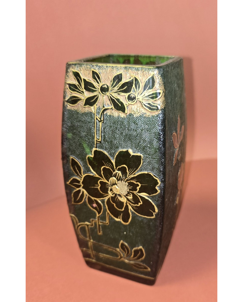 Le village de 58 brocanteurs - D'après Legras Montjoye Gallé : rare vase émaillé or sur fond vert