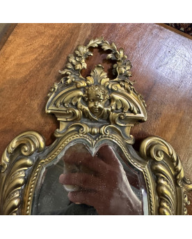 Le village de 58 brocanteurs - Importante étagère ou Bibus en bois laqué