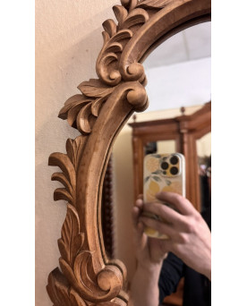 Le village de 58 brocanteurs - Importante étagère ou Bibus en bois laqué