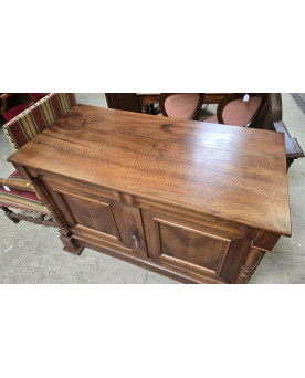 Le village de 58 brocanteurs - Importante étagère ou Bibus en bois laqué