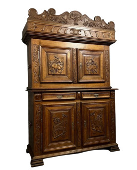 Le village de 58 brocanteurs - buffet cabinet Montbéliard a 4 volets style Renaissance en chêne