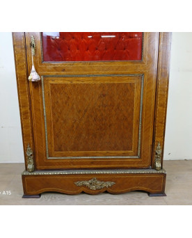 Le village de 58 brocanteurs - Importante étagère ou Bibus en bois laqué