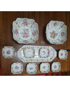 Le village de 58 brocanteurs - Buffet époque Empire en noyer