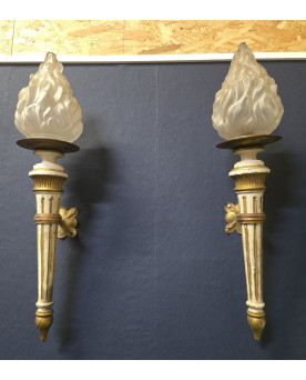 Le village de 58 brocanteurs - Paire d’appliques murales style Louis XVI – flambeaux décoratifs