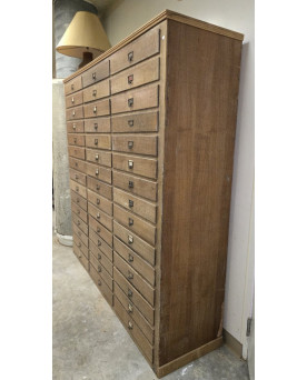Le village de 58 brocanteurs - Grand meuble de métier à tiroirs – ancien meuble d’atelier / quincaillerie / N°2