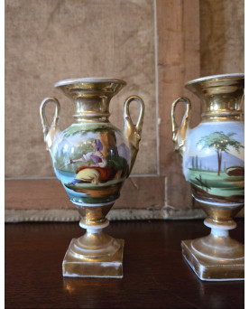 Le village de 58 brocanteurs - Buffet époque Empire en noyer