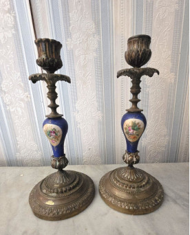 Le village de 58 brocanteurs - Buffet époque Empire en noyer