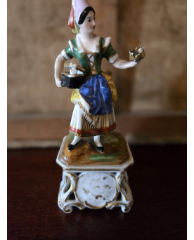Le village de 58 brocanteurs - Buffet époque Empire en noyer