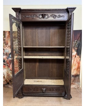 Le village de 58 brocanteurs -  Vitrine Venitienne en bois peint