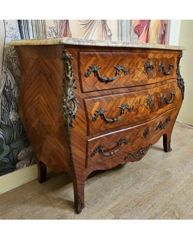Le village de 58 brocanteurs - Buffet époque Empire en noyer