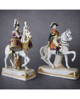 Le village de 58 brocanteurs - Paire de sujets en porcelaine – Cavaliers Empire – Garde Impériale & A. Cheval / Bessières
