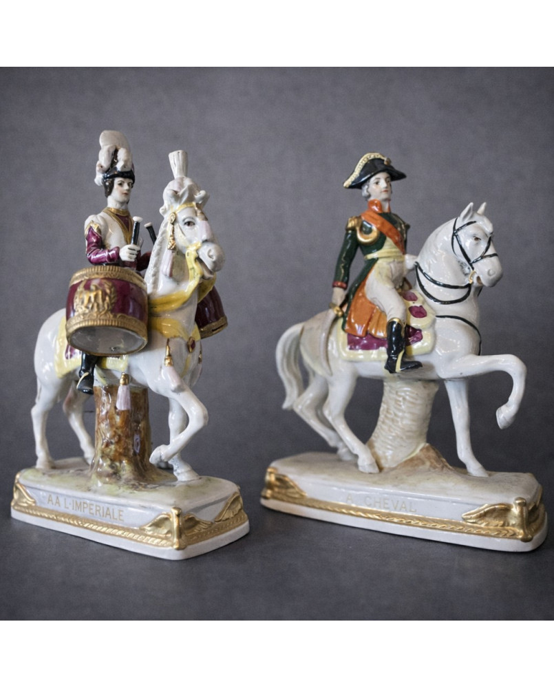 Le village de 58 brocanteurs - Paire de sujets en porcelaine – Cavaliers Empire – Garde Impériale & A. Cheval / Bessières