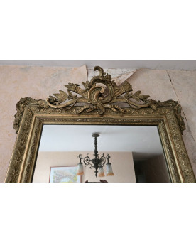 Le village de 58 brocanteurs - Miroir doré ancien à fronton sculpté – époque Napoléon III - XIXeme