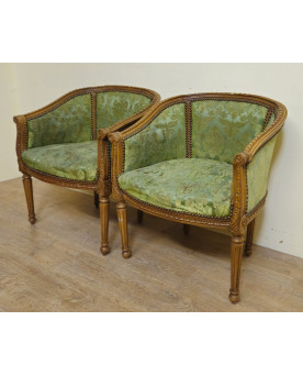 Le village de 58 brocanteurs - Paire de fauteuils anciens de style Louis XVI – tissu vert damassé