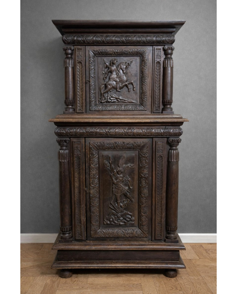 Le village de 58 brocanteurs - Buffet époque Empire en noyer
