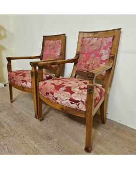 Le village de 58 brocanteurs - Paire de fauteuils anciens en noyer – époque Empire / Restauration –