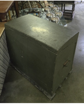 Le village de 58 brocanteurs - Buffet époque Empire en noyer