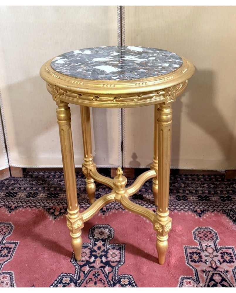 Le village de 58 brocanteurs - guéridon rond en bois doré, de style Louis XVI
