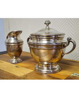 Le village de 58 brocanteurs - Service sucrier et pot à lait ancien en métal argenté – Style Empire / Louis XVI