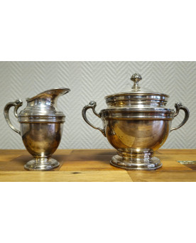 Le village de 58 brocanteurs - Service sucrier et pot à lait ancien en métal argenté – Style Empire / Louis XVI