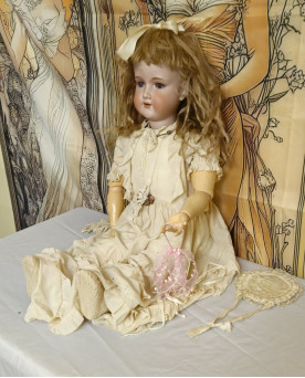 Le village de 58 brocanteurs - Très grande poupée ancienne tête porcelaine A.18M Germany – 100 cm – yeux dormeurs – vers 1930