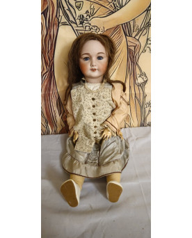 Le village de 58 brocanteurs - Grande poupée ancienne UNIS France 301 – tête porcelaine – vers 1930 – yeux dormeurs – 68 cm –
