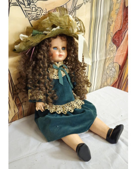 Grande poupée ancienne Global Dolls – celluloïd – 62 cm – yeux dormeurs – vers 1960 –