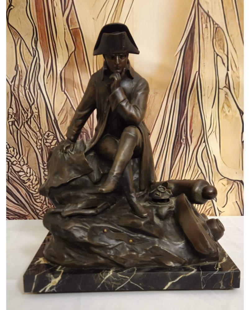 Sculpture en bronze insolite “Napoléon pensif” – Signée Lemoyne – fin XIXe
