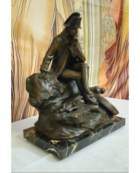 Sculpture en bronze insolite “Napoléon pensif” – Signée Lemoyne – fin XIXe