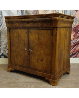 Le village de 58 brocanteurs - Buffet a doucine / Commode époque Restauration en noyer – XIXe siècle