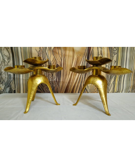 Le village de 58 brocanteurs - Paire de bougeoirs trilobés design bronze doré, style Maison Jansen, années 70