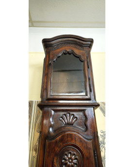 Le village de 58 brocanteurs - Horloge de parquet / gaine ancienne – époque Louis XV – noyer massif – XVIIIᵉ siècle