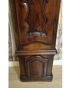 Le village de 58 brocanteurs - Horloge de parquet / gaine ancienne – époque Louis XV – noyer massif – XVIIIᵉ siècle