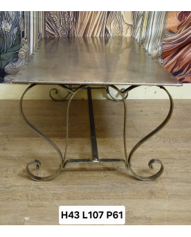 Le village de 58 brocanteurs - Buffet époque Empire en noyer