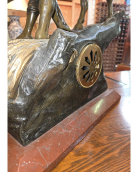 Le village de 58 brocanteurs - Très importante Pendule en régule patiné – “La Moisson” – sujet agricole, fin XIXe siècle