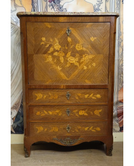 Le village de 58 brocanteurs - Buffet époque Empire en noyer