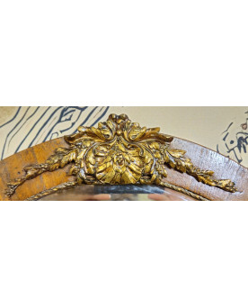 Le village de 58 brocanteurs - Grand miroir ovale en loupe et bronze doré – époque Napoléon III - fin XIXeme
