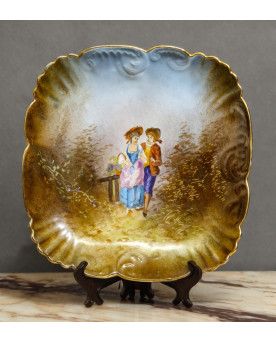 Le village de 58 brocanteurs - Buffet époque Empire en noyer