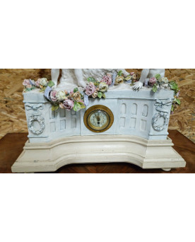 Le village de 58 brocanteurs - Buffet époque Empire en noyer