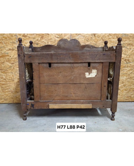 Le village de 58 brocanteurs - Pannetiére / meuble d’appoint a suspendre / noyer / XVIIIeme