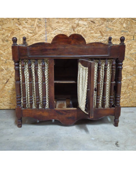 Le village de 58 brocanteurs - Pannetiére / meuble d’appoint a suspendre / noyer / XVIIIeme